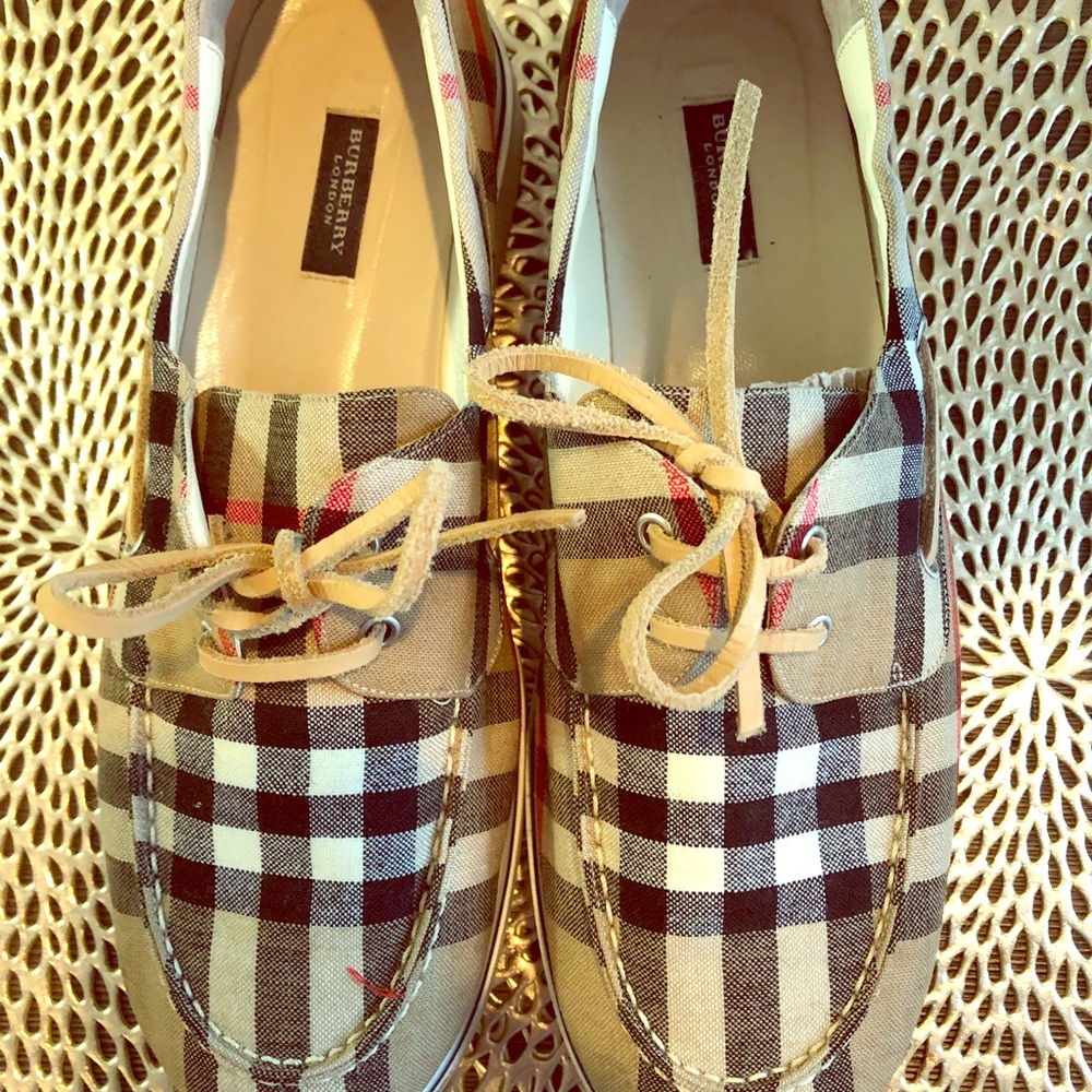 Burberry shoes